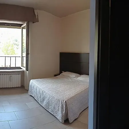 Hotel Porta Rivera Plesso Stazione *
