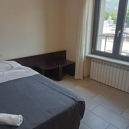 Porta Rivera Plesso Stazione Hotel *