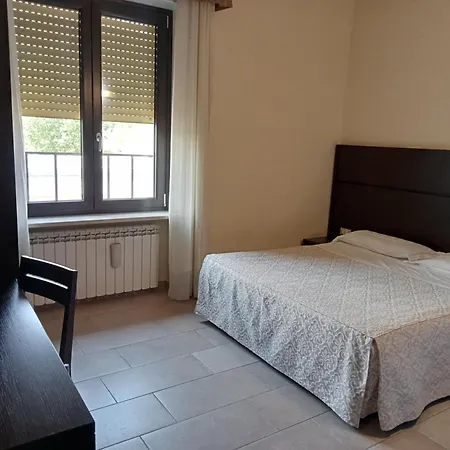 Otel Porta Rivera Plesso Stazione