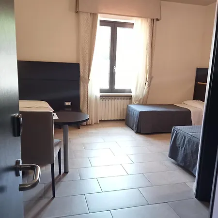 Porta Rivera Plesso Stazione Hotel LʼAquila