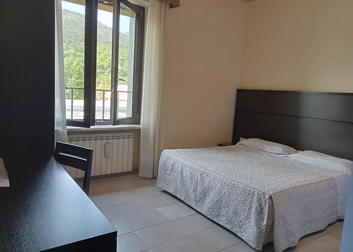 Porta Rivera Plesso Stazione Hotel *