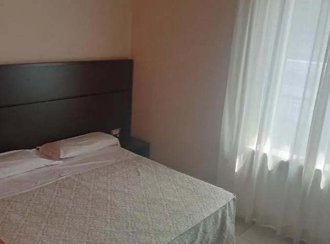 Porta Rivera Plesso Stazione Otel LʼAquila